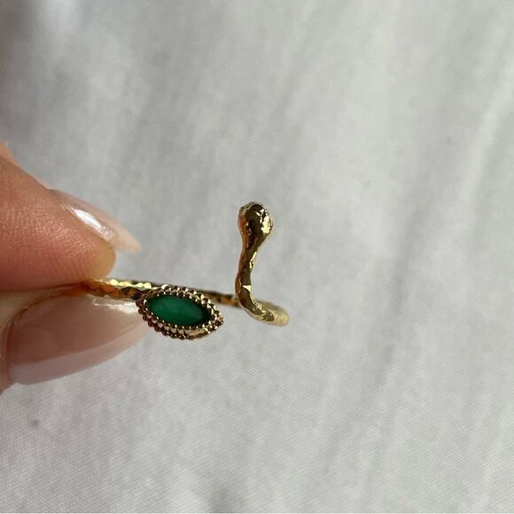 Emerald & gold midi ring - Picture 1 of 2